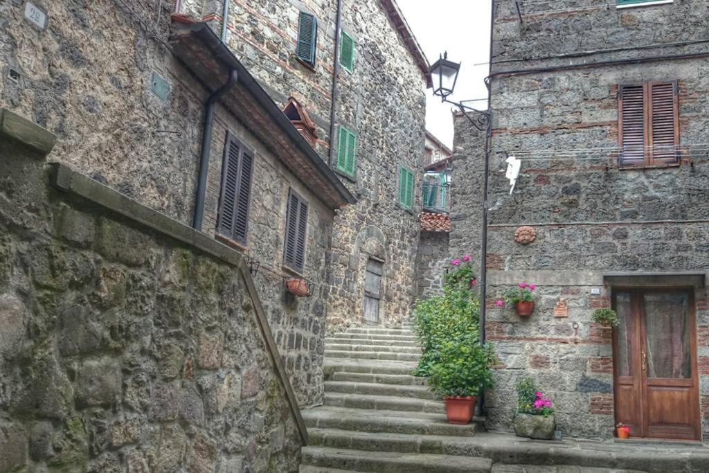 Апартаменти Santa Maria Ad Valetudinarium Аббадія-Сан-Сальваторе Екстер'єр фото